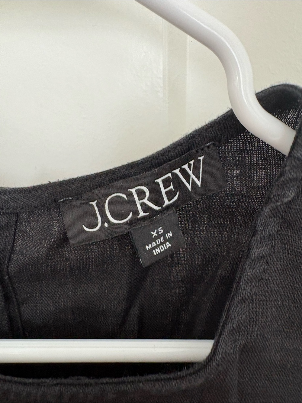J. Crew Black Sleeveless Linen Blend Tank - Picture 2 of 3